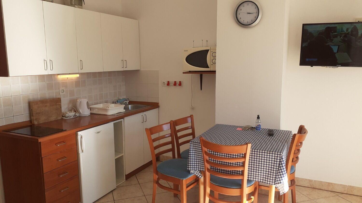 Apartments Dobri - 500M From Beach نين المظهر الخارجي الصورة