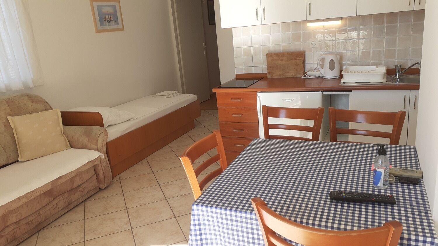 Apartments Dobri - 500M From Beach نين المظهر الخارجي الصورة